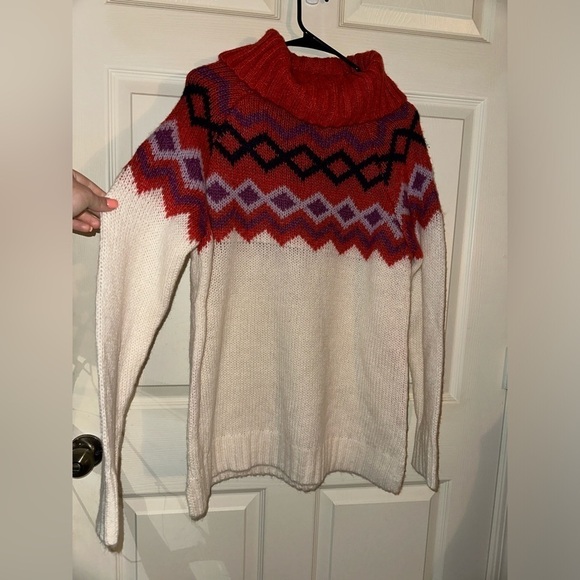 So juniors knit cowl neck tunic printed sweater L NWT fall winter - Picture 2 of 8